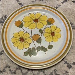 Vintage dish 🌼✌️🌈